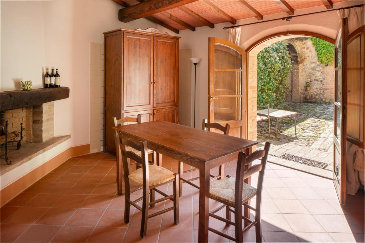 Casa Tolomei Bossi Di Sopra Castelnuovo Berardenga Luaran gambar